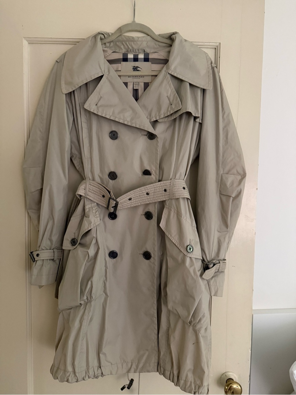 Burberry Light Beige Double-Breasted Trench Coat with Belt